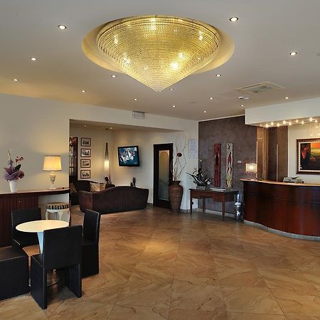 Hotel Bridge Bellaria-Igea Marina Exterior foto