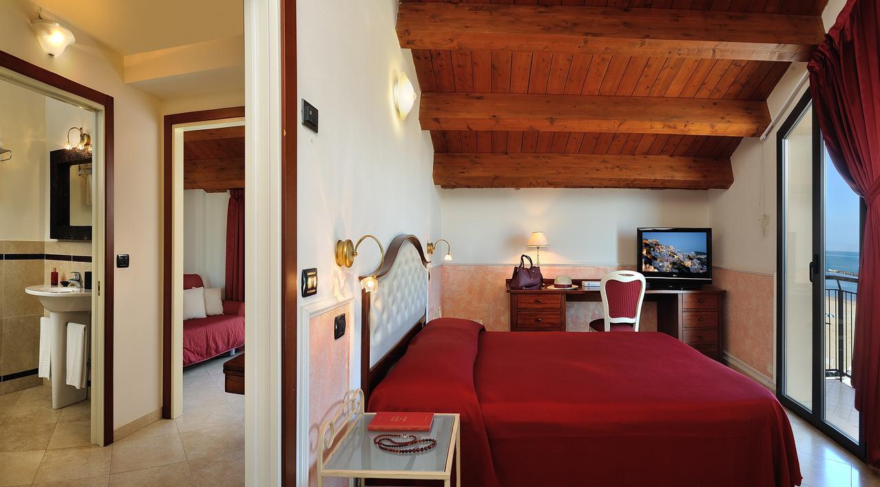 Hotel Bridge Bellaria-Igea Marina Exterior foto